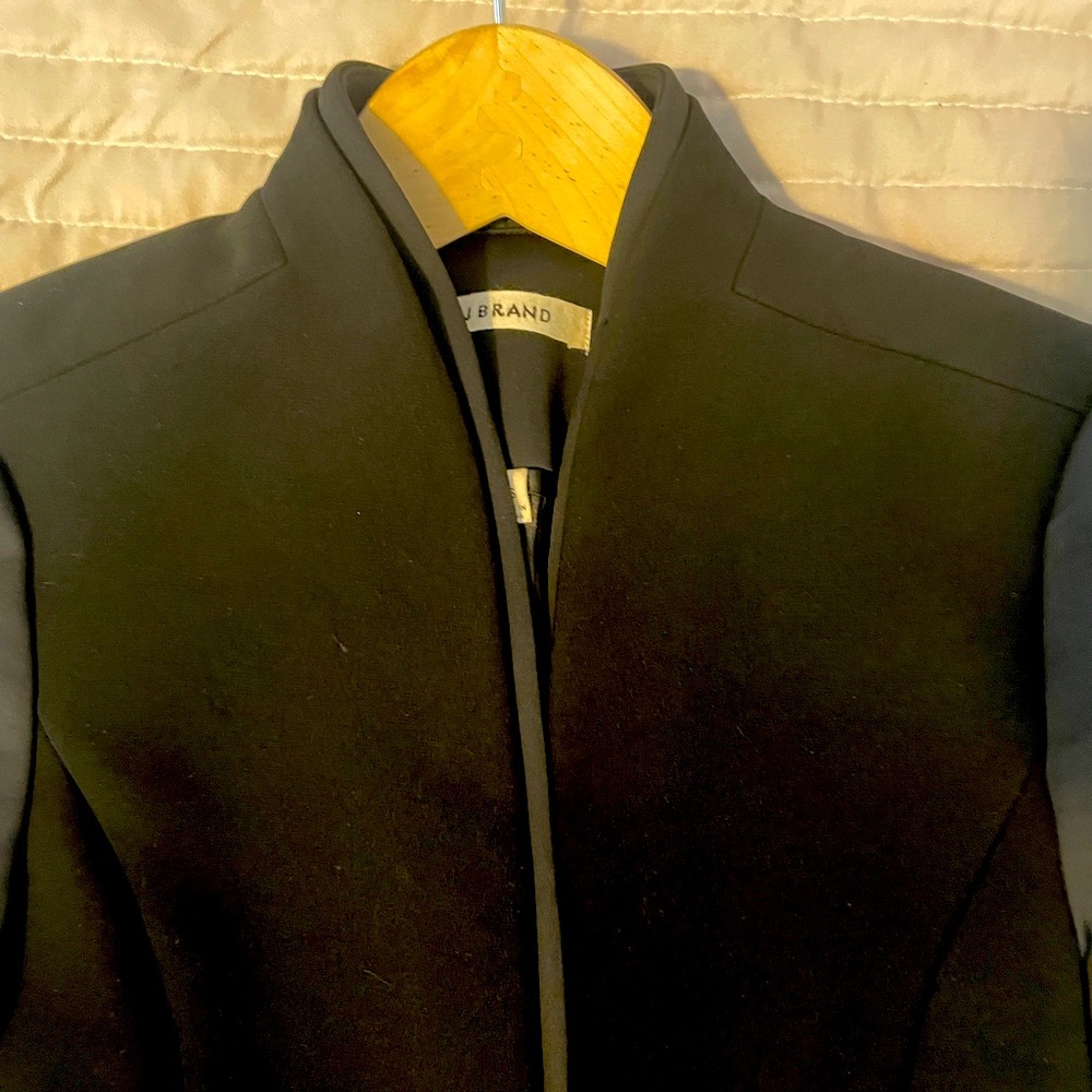 Nice women suit black